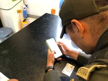 Los ‘Cazainfractores’ refuerzan operativos contra la mala disposición de residuos en Cali