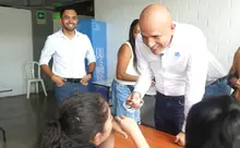 Diciendo y haciendo: alcalde Alejandro Eder cumplió con entrega de tarjetas del MIO a deportistas del programa ‘Cali Élite’