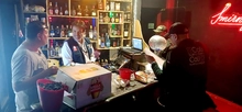 Autoridades despliegan operativos de control a establecimientos que  afectan la tranquilidad en las comunas 10 y 18