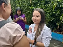 ‘Nadar para Cuidar’, un espacio de bienestar dedicado a las mujeres  cuidadoras en Cali