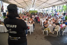 Culminó con gran éxito la ‘Colombia Birdfair’: familias y niños colmaron la Plaza de Cayzedo para aprender sobre aves y conservación de especies