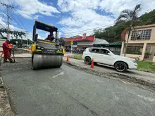 Alcaldía de Alejandro Eder eliminó histórico hueco que afectaba la movilidad en la carrera 56 con calle 7 oeste