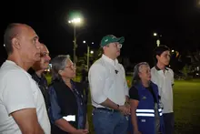 El parque de La Flora recuperó su iluminación: espacios para las  familias son prioridad del alcalde Alejandro Eder
