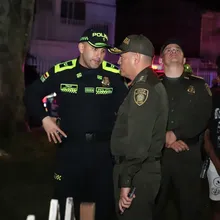 Hasta la madrugada, alcalde Eder verificó el plan Parques Seguros
