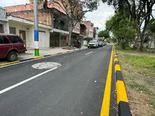 Alegría total! Alcalde Eder les cumplió a los vecinos de Santa Mónica Popular y les entregó más de 700 metros lineales de vías para estrenar 