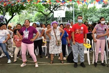 Cali conmemora el Día Internacional de la Mujer Trabajadora: Más de 300 cuidadoras homenajeadas