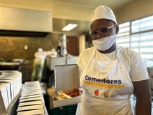 Alimentación digna y oportuna todos los días de la semana a través de los comedores comunitarios