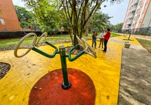 Más de 3000 m2 fortalecen las zonas verdes para la ciudadanía en la comuna 17