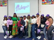 ¡Poderosas! Cali ya cuenta con una cuadrilla de mujeres para la recuperación de la malla vial