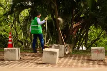 ‘Promotores Mi Cali Bella’ intervienen y optimizan el Parque de las Caracolas 