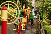 ‘Promotores Mi Cali Bella’ intervienen y optimizan el Parque de las Caracolas 