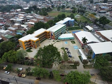 ¿Cómo avanza la entrega de obras de infraestructura escolar en Cali?