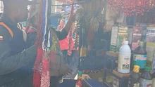 Autoridades ambientales incautan piel y caparazón de animales silvestres en el centro de Cali