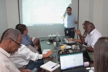 Colaboración en acción: equipos de trabajo de rectores de Cali abordan planes de mejoramiento y recursos educativos