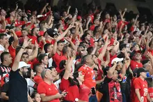 El fútbol en paz volvió al Pascual Guerrero: tribuna sur del estadio se llenó de sonrisas