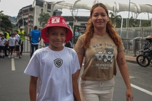 El regreso de las familias a la tribuna sur del Pascual Guerrero: fiesta de alegría en el ‘sanfernandino’