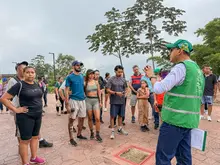 Trueque ecológico, la novedosa iniciativa que se toma los cerros tutelares de Cali esta Semana Santa