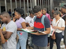 “Una deuda al día es una bendición”, habitantes de la comuna 14 de Cali sueñan con que el Predial Social sea una realidad