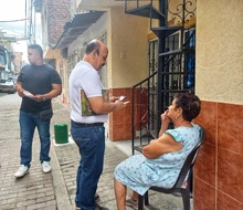 La oferta educativa llegó hasta la comuna 13 a través de la Feria de  Servicios “Volvamos a mí Cali Bella”