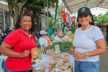 El Predial Social, uno de los servicios más solicitados en la Feria de  Servicios Volvamos a mi Cali bella en la comuna 13