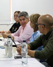 La Unidad de Bienes y Servicios lidera mesa de trabajo sobre espacio público en el Bulevar de Oriente