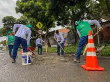 Con la estrategia ‘A pie de calle’, Alcaldía impulsa limpieza y cultura ciudadana de cara a la ‘Maratón de Cali 2025’