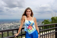 “Como estamos en la Capital Mundial de la Salsa, bailaremos en 42 kilómetros”: atletas internacionales recorrieron sitios emblemáticos de Cali antes de la carrera 