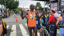 Evans Nyakamba Mayaka, de Kenia, se convirtió en el campeón de la Maratón de Cali 2025