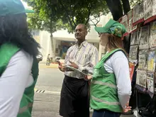 Transformación en la avenida Sexta: más limpieza, cultura ciudadana y  comercio activo gracias a los Promotores ‘Mi Cali Bella’