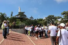 Estudiantes fortalecieron la barrera corta fuego de Cristo Rey: se  sembraron 200 plantas piro-resistentes