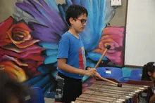 ‘Semana de la Afrocolombianidad’: en la Comuna 1 se reconoce la herencia instrumental del Pacífico