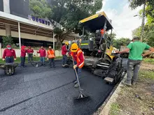 Secretaría de Infraestructura implementa plan de recuperación de vías barrio adentro para descongestionar el sur de Cali
