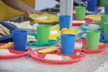 Institución Educativa Politécnico Municipal hace transición del PAE, de modalidad industrializado a Preparado en sitio
