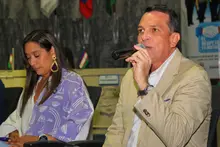 Alcalde Alejandro Eder firma acuerdo por el respeto y la convivencia ciudadana en Cali