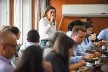 Administración Distrital y comerciantes del Bulevar del Río pactan acciones para un espacio más limpio y ordenado