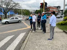 El ‘Plan Luz Verde’ ha permitido mejorar la velocidad y reducir congestiones en la avenida Cañasgordas y otros corredores viales