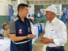 La Feria de Servicios ‘Volvamos a Mi Cali Bella’ llegó al corregimiento  de Navarro para atender a más de 400 personas