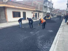 Más de seis cuadras comenzaron a ser pavimentadas en Puerto Mallarino, tras intervención integral de la alcaldía de Alejandro Eder 