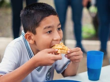 45.000 estudiantes recibieron el Programa de Alimentación Escolar (PAE) 