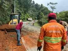 Más de 900 millones de pesos invertirá la Alcaldía de Alejandro Eder para recuperar puentes y construir muros de contención