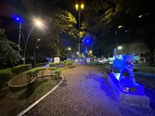 Una ciudad en azul para papá: la Uaesp rinde tributo a la paternidad iluminando cinco hitos de Cali