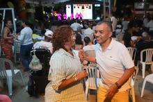 Caleños bailaron el cumpleaños 106 del barrio Obrero