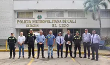 Un acto de reconciliación: ciudadano pide disculpas públicas tras agredir a un agente de tránsito