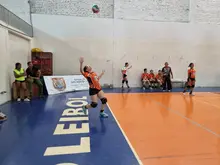 El Coliseo Francisco Chois vibró con grandes partidos en la fase municipal de los ‘Juegos Intercolegiados Cali 2025’