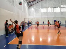 El Coliseo Francisco Chois vibró con grandes partidos en la fase municipal de los ‘Juegos Intercolegiados Cali 2025’