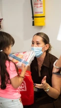 Con la entrega de kits, la Secretaría de Educación fortalece el aula hospitalaria 