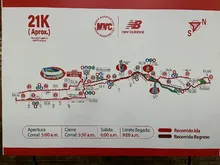 Todo listo para conmemorar las bodas de plata de la ‘Media Maratón de Cali’: el sábado se entregaron kits en el Coliseo El Pueblo
