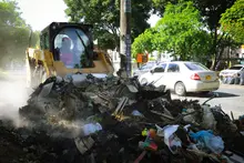 Cali lanza jornadas piloto para recolección de residuos voluminosos en las comunas 11 y 15