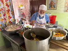 A Cali le cumplimos con seguridad alimentaria: el sabor de la esperanza se ‘cocina’ con amor desde el barrio Andrés Sanín
