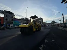 En menos de 24 horas, alcaldía Eder tapó decenas de huecos en el sector La Luna